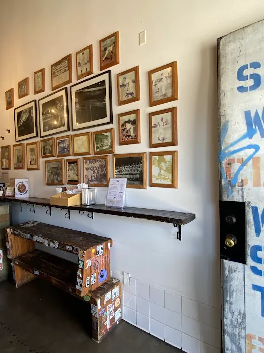 Brooklyn Bagel Bakery Picture 2