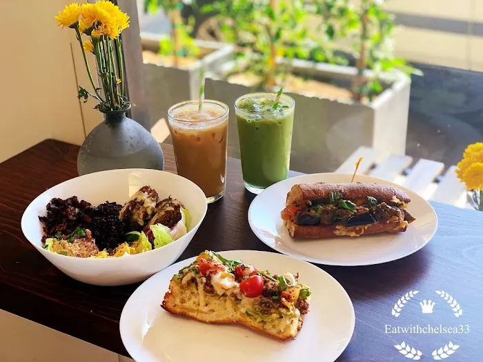 Val’s Vegan Bake Shop (the good good) Picture 1