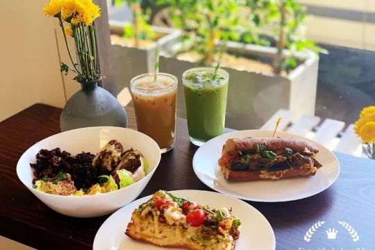 Valu2019s Vegan Bake Shop (the good good)