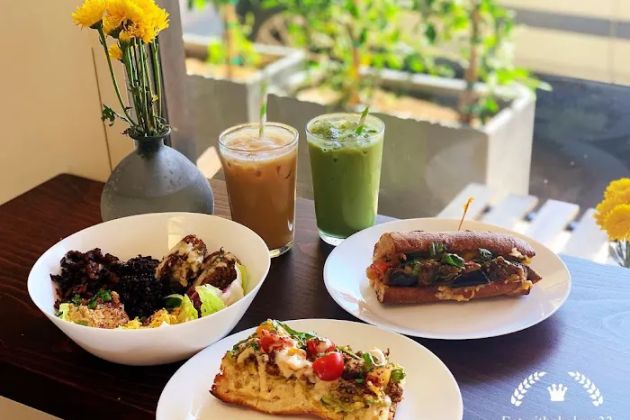 Val’s Vegan Bake Shop (the good good)