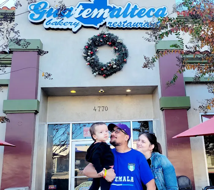 Guatemalteca Bakery Picture 4
