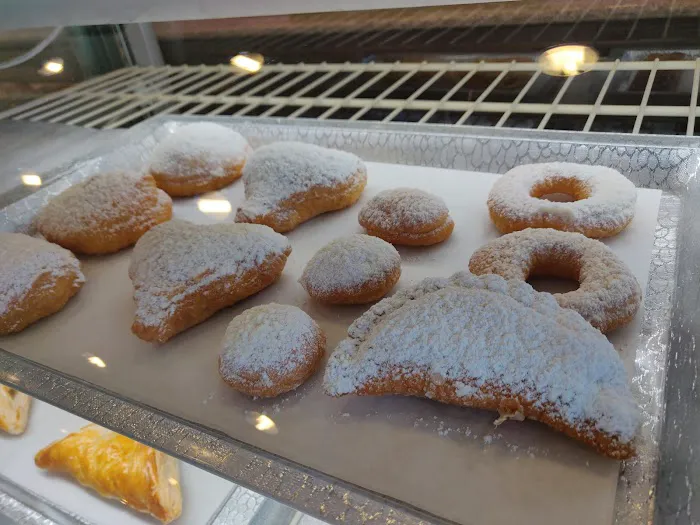 Papillon International Bakery Picture 10