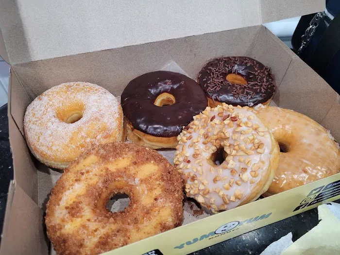 Yum Yum Donuts Picture 1