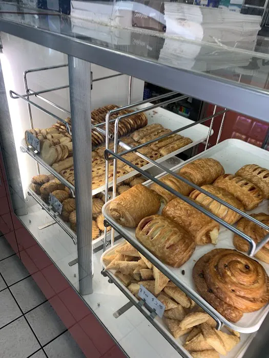USA Donuts & Croissants Picture 7