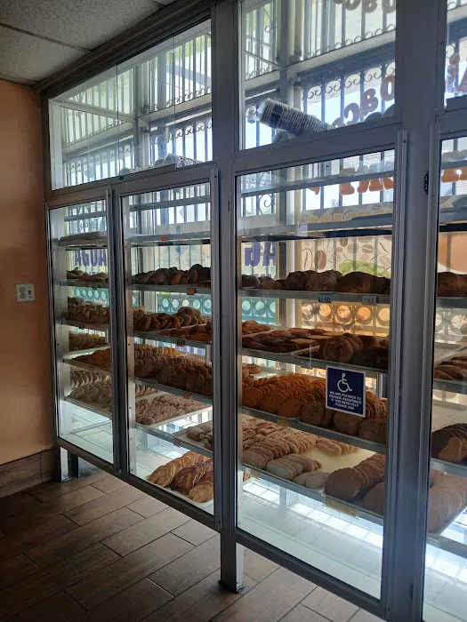 La Michoacana Bakery Picture 3