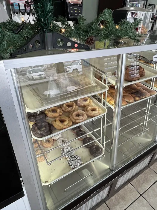 Wen's Donuts & Bakery Picture 10