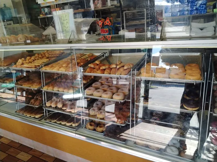 Donut King Picture 10