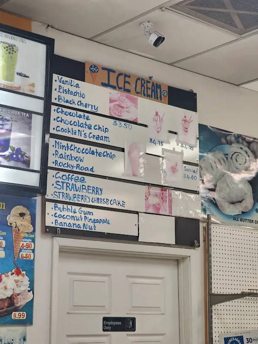 Queen's Donuts Picture 6