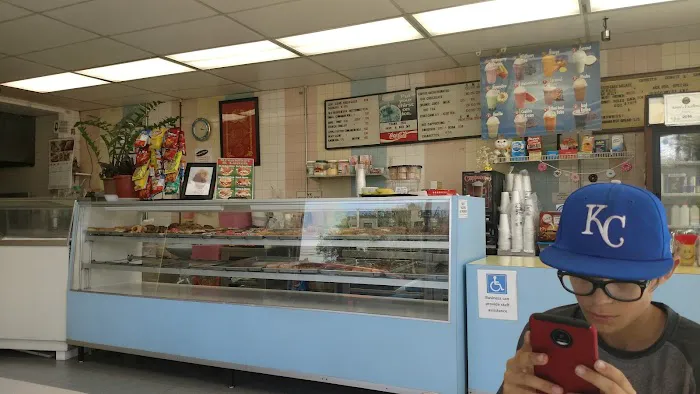 Christy's Donuts Picture 5