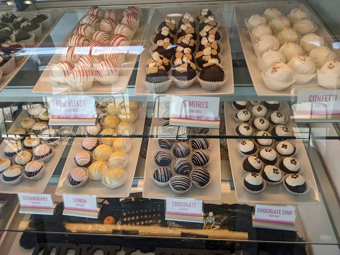 Patty's Cakes and Desserts Picture 2