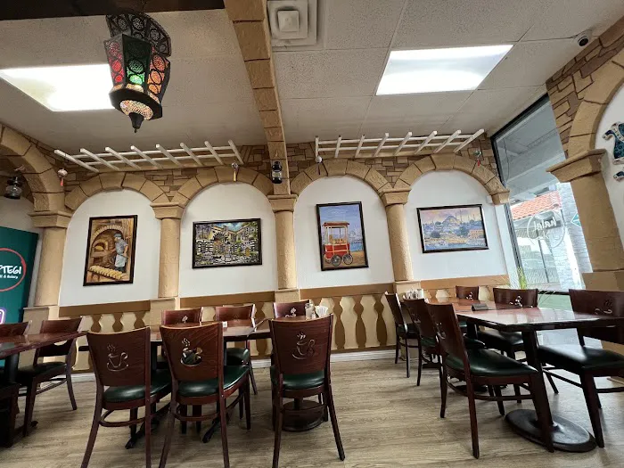 Al Sanabel Bakery Picture 10