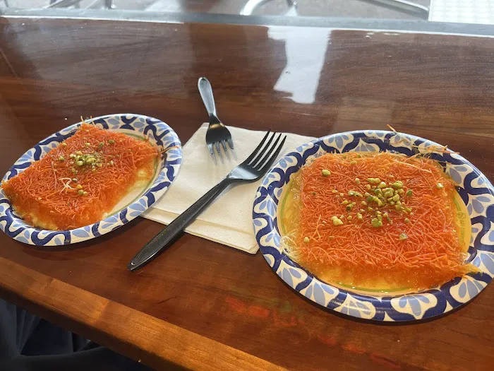 Knafeh Cafe Picture 2