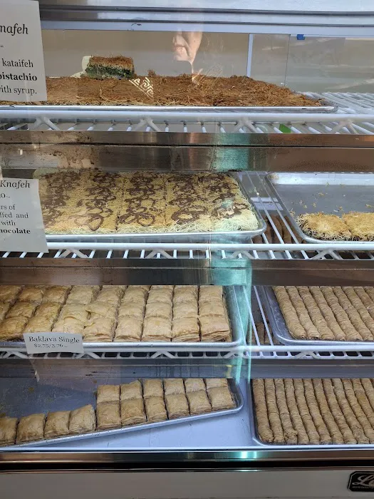 Knafeh Cafe Picture 3