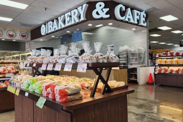 I Bakery & Cafe