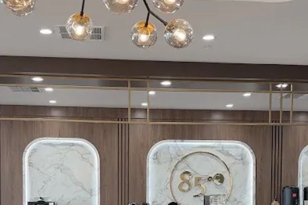 85°C Bakery Cafe - Anaheim