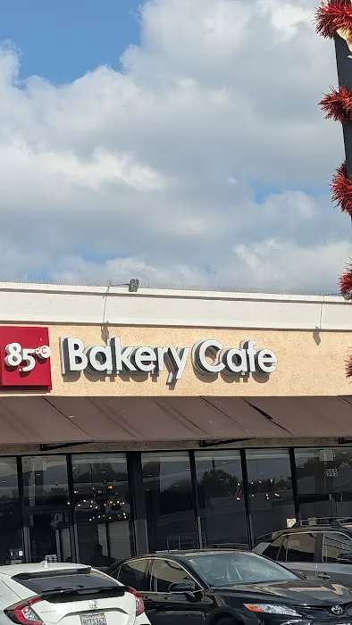 85°C Bakery Cafe - Anaheim Picture 3