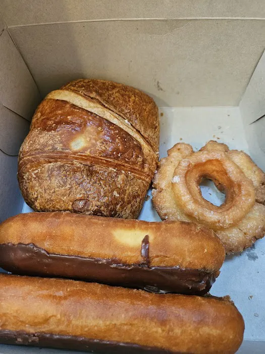 K & M Donuts Picture 5