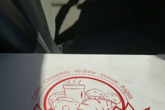 K & M Donuts