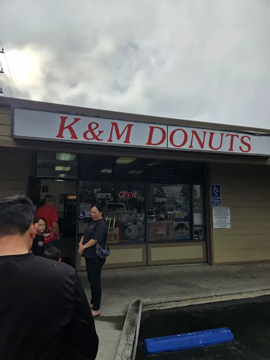 K & M Donuts Picture 2