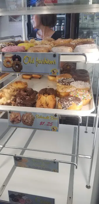 D & N Donuts Picture 2