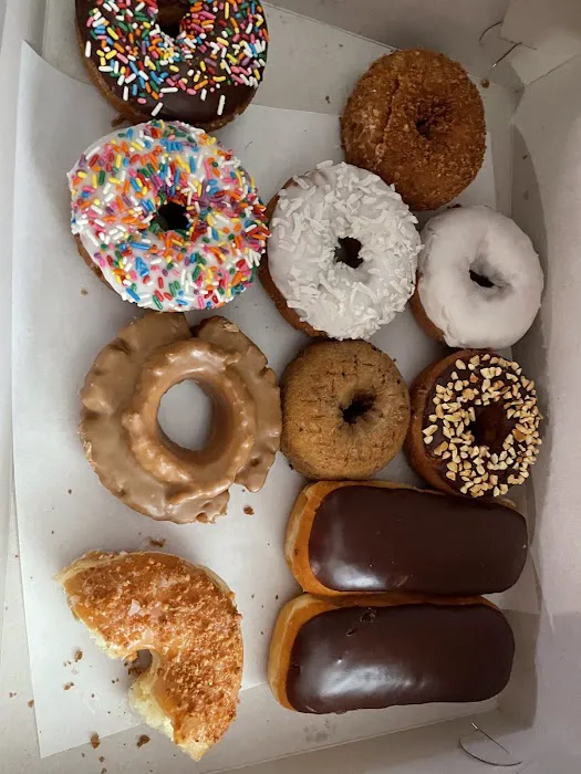 Sun's Donuts Picture 8