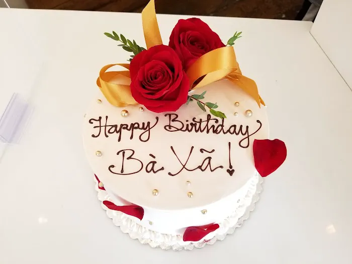 Final Touch Bakery Picture 10