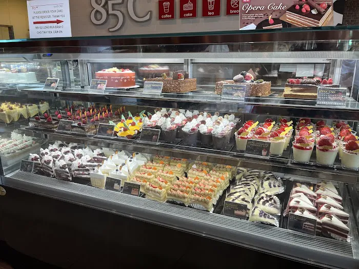 85°C Bakery Cafe - Garden Grove Picture 4
