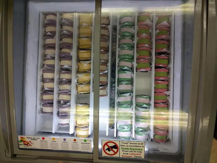 Champagne Bakery Picture 4