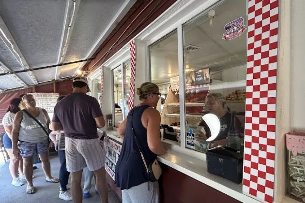Ob-Co's Donuts