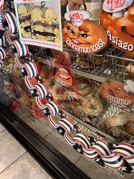New York Water Bagel Co Picture 7