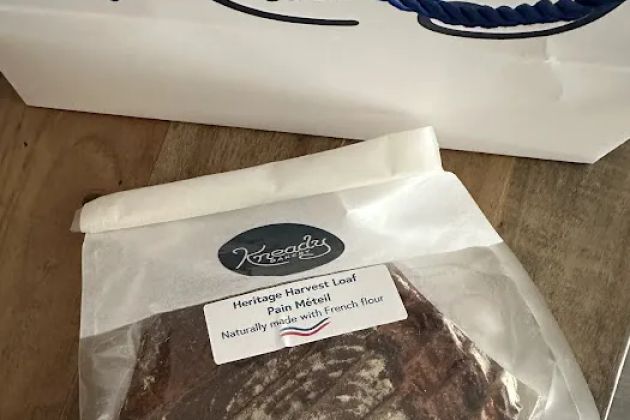Kneady Organic Bakery Los Angeles
