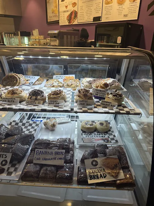 Cinnaholic Picture 7