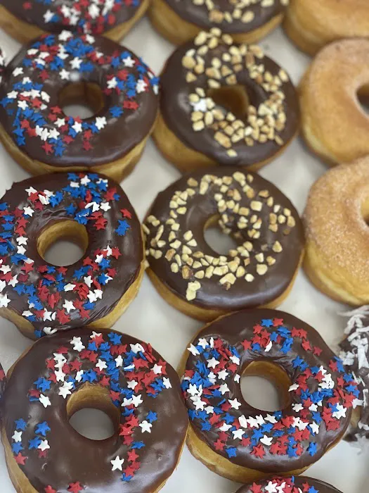 K & K Donuts Picture 4