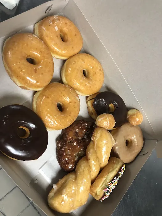 K & K Donuts Picture 5