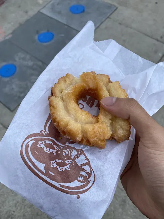 Echo Park Donut Picture 6