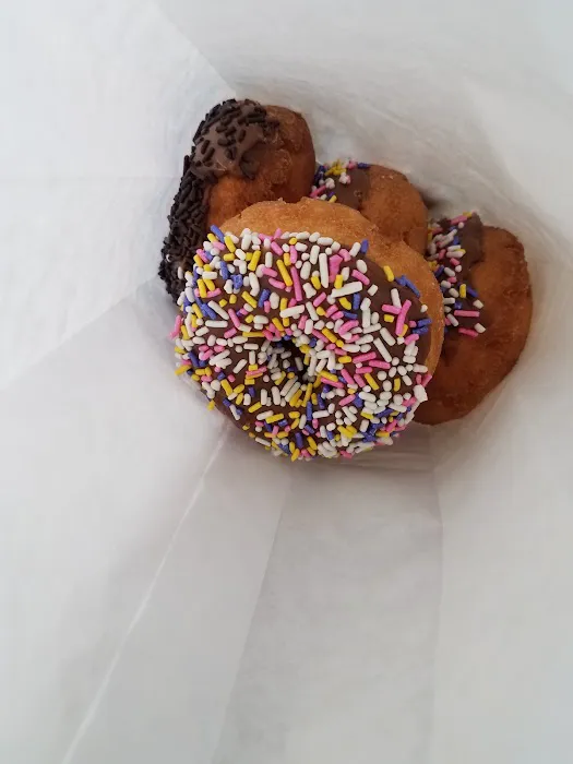 Echo Park Donut Picture 9