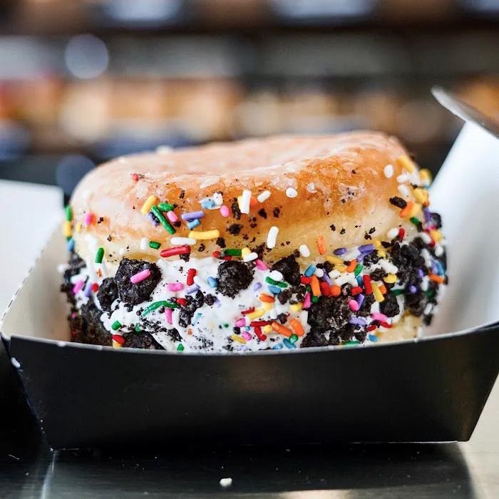 Donut Friend - Silver Lake Picture 7