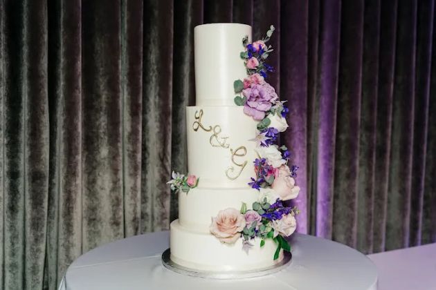 Lark Cake Shop