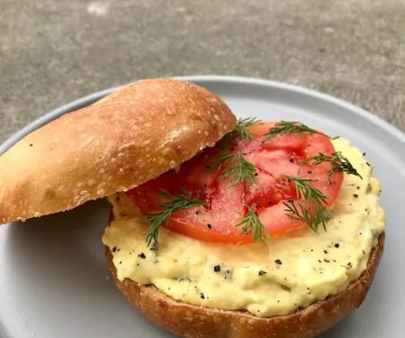 Saint-Raf Bagels