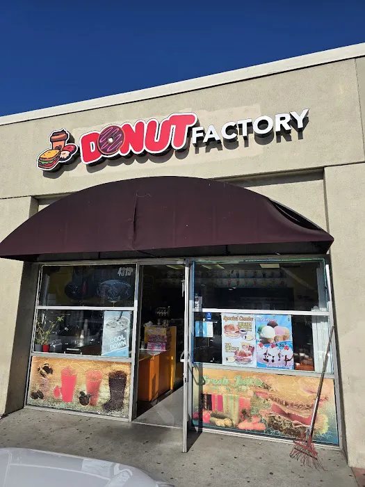 Donut Factory Picture 8