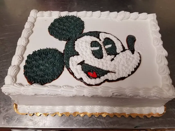 Mom's Bakery & Cafe Picture 7