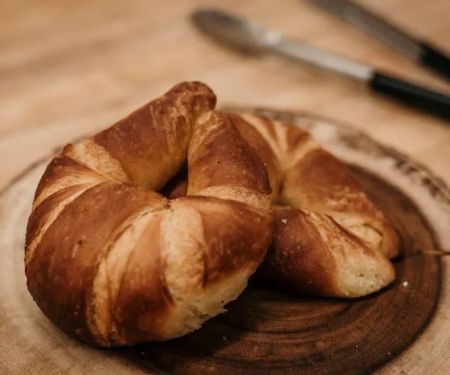 El Pavo Bakery & Restaurant