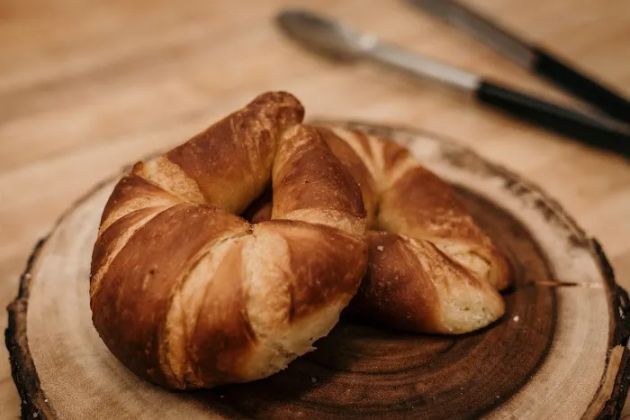 El Pavo Bakery & Restaurant
