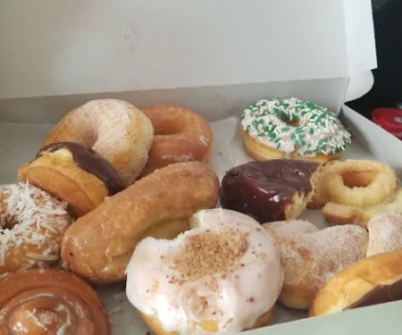 Yum Yum Donuts