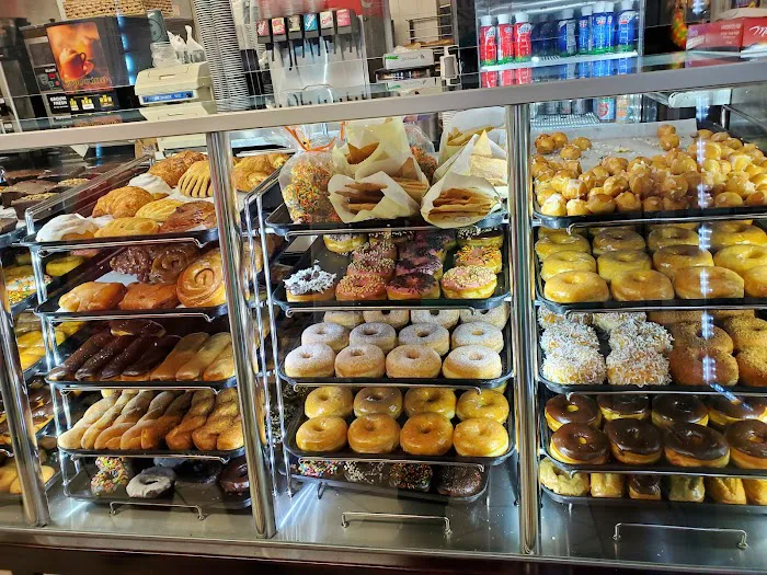Yum Yum Donuts Picture 5