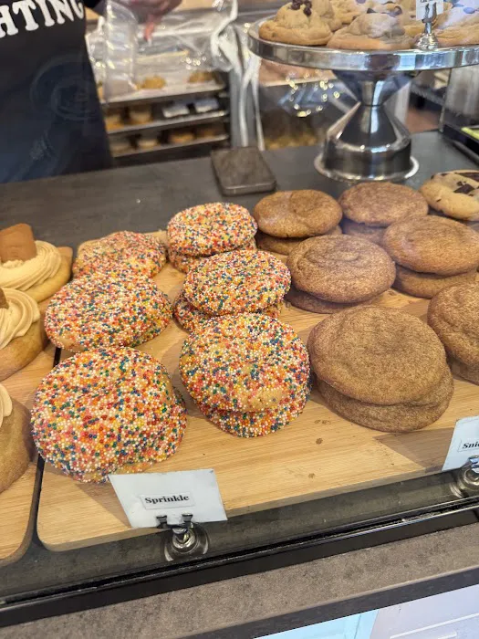 Hapa Cupcakes & Cakes Picture 5