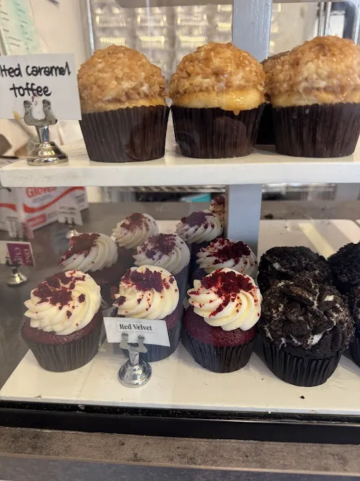 Hapa Cupcakes & Cakes Picture 2