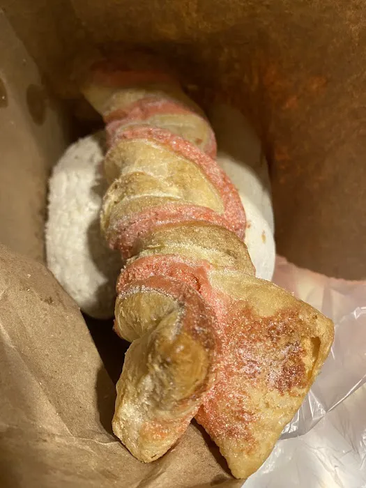 Ruben's Bakery Picture 6