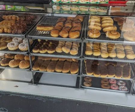 B & B Donuts