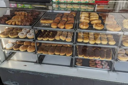 B & B Donuts